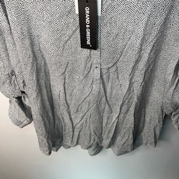 Grand & Greene Blk & Wht V Neck Button Detail Long Sleeve Printed Crepe Top XL - Picture 9 of 15